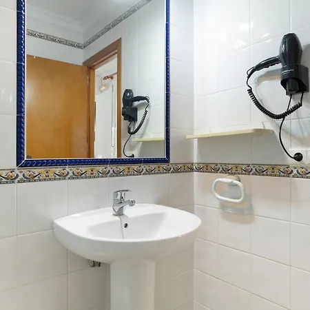 Casa Paqui Bustos 1 *