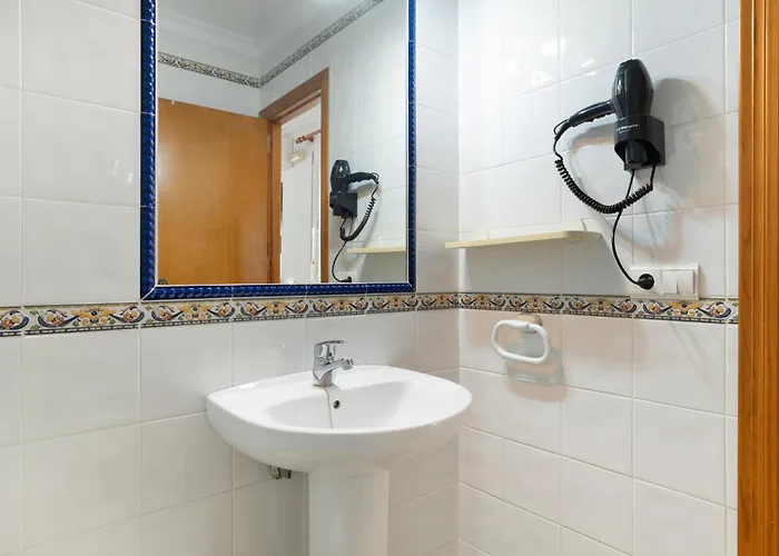 Casa Paqui Bustos 1 *